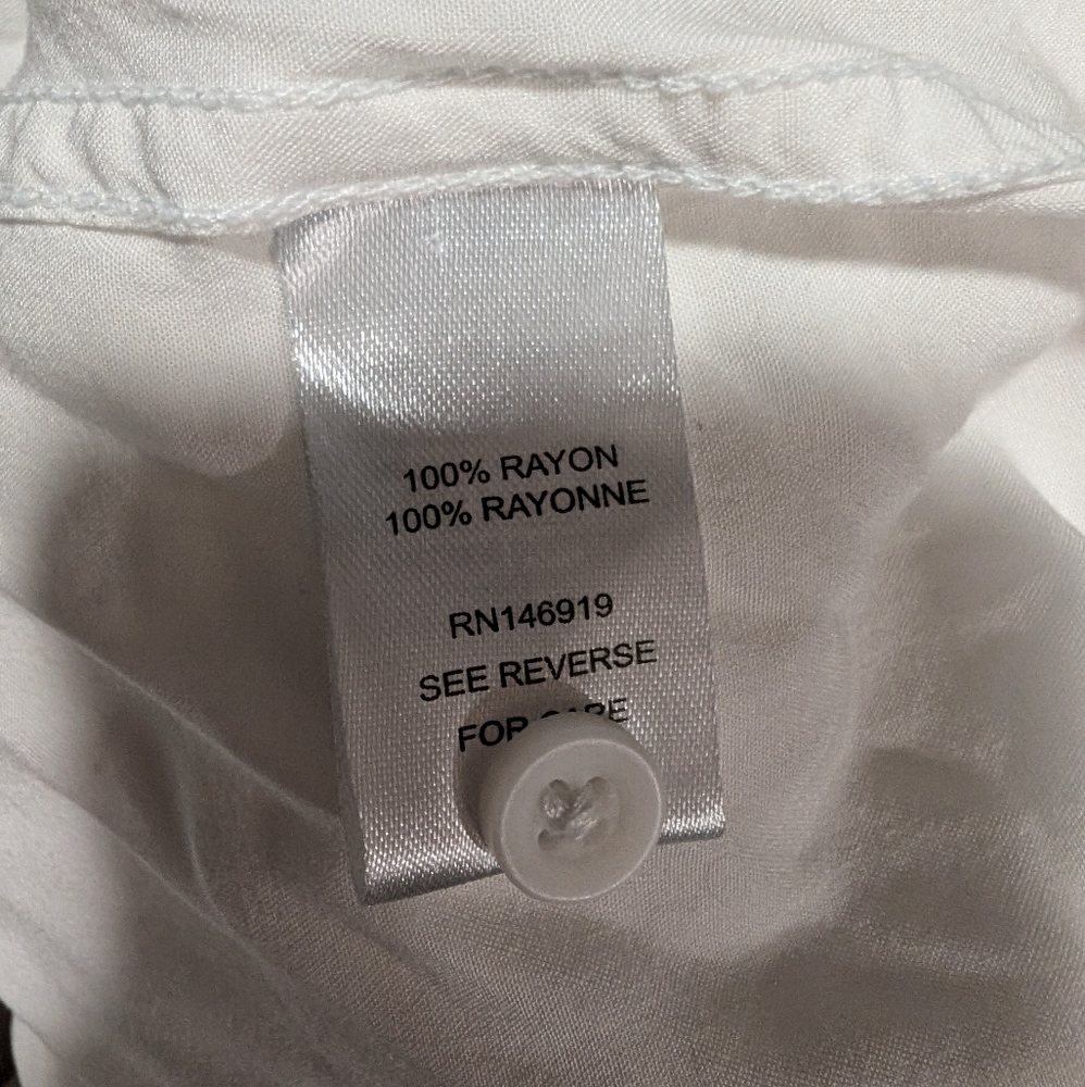 Casa Cabana Lightweight White Button Up - Picture 4 of 4
